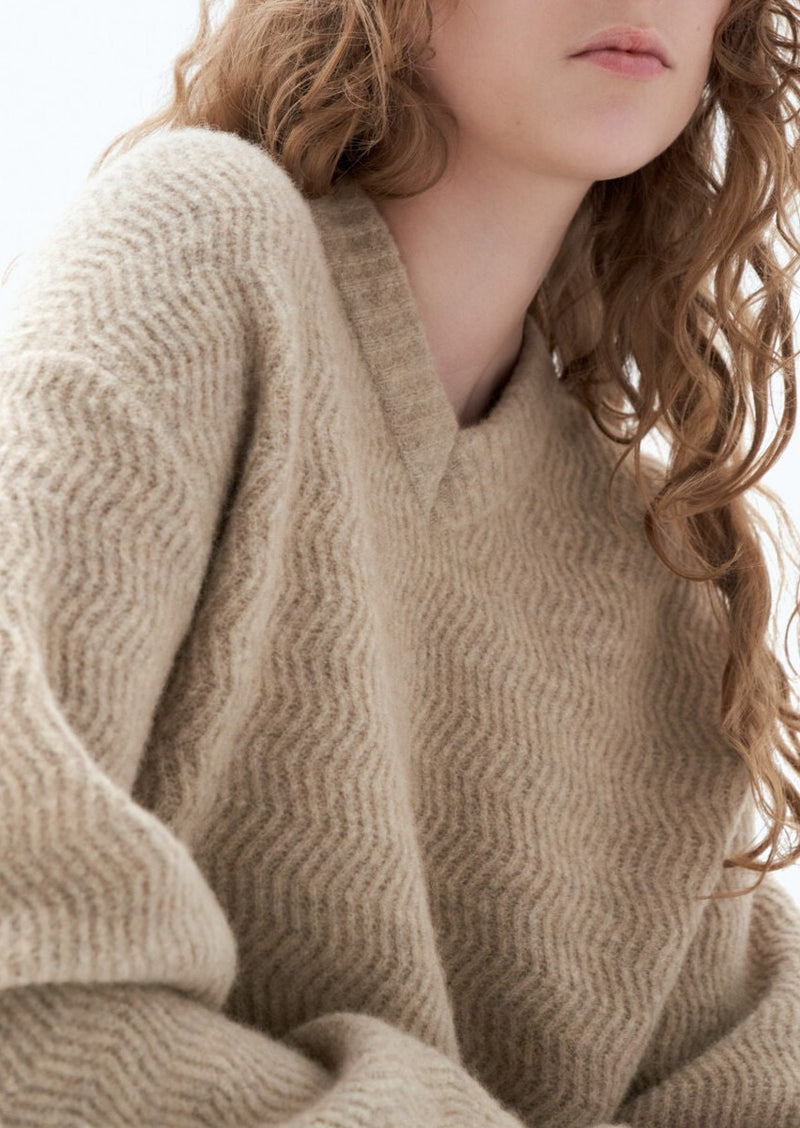 PULLOVER STRUCTURE YAK