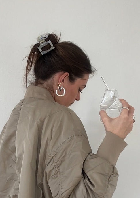 JOSEFIN CLIP