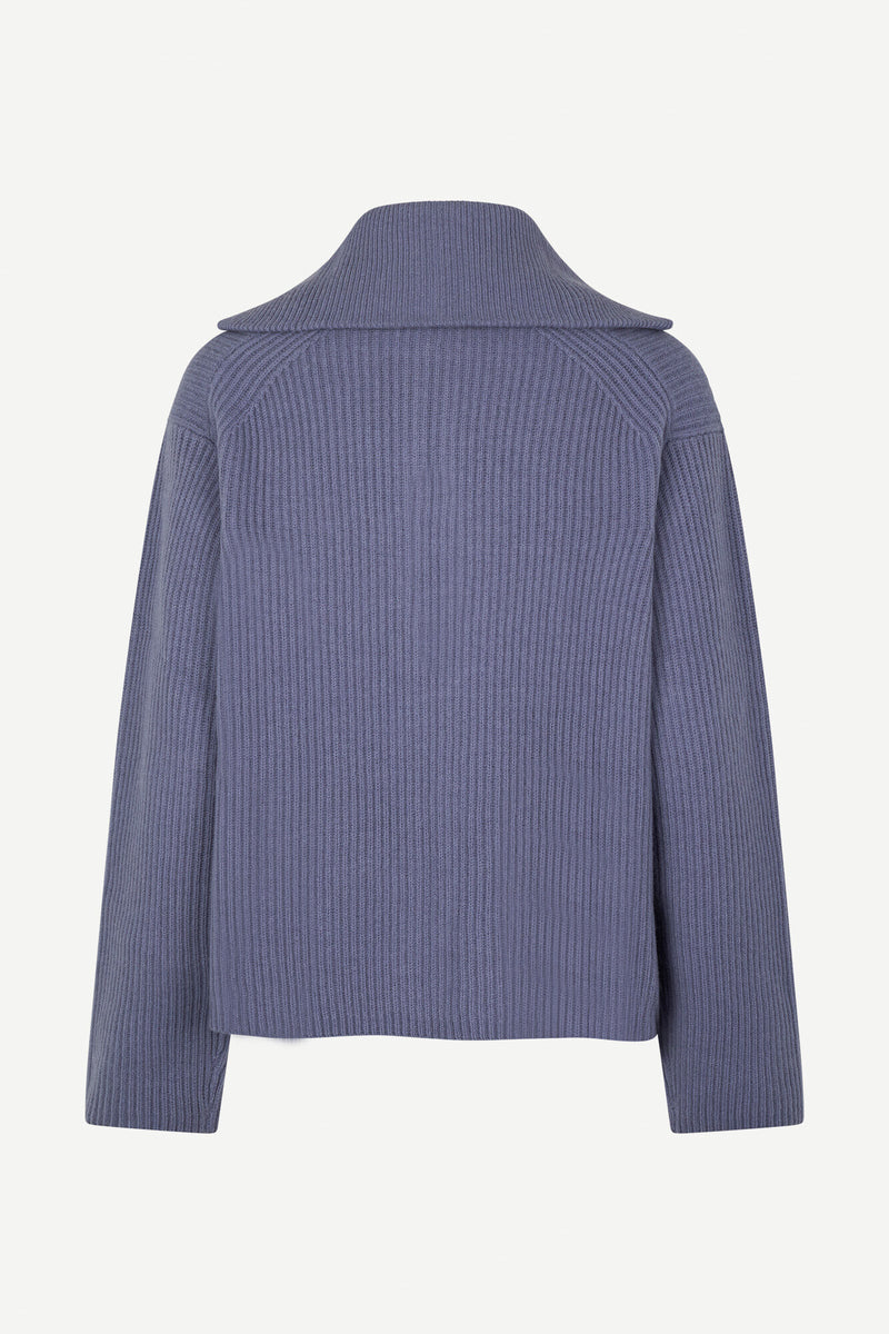 NOVA STRICKJACKE