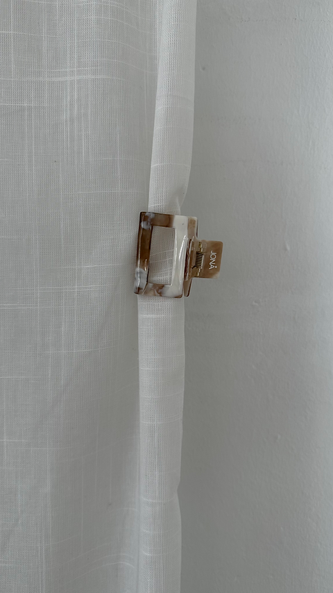 JOSEFIN CLIP