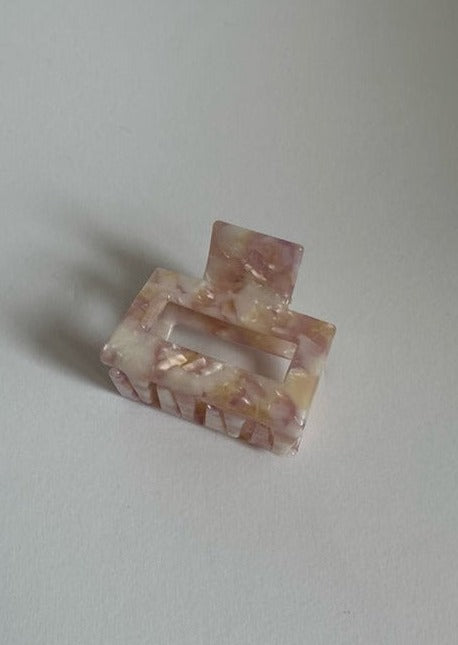 JOSEFIN CLIP