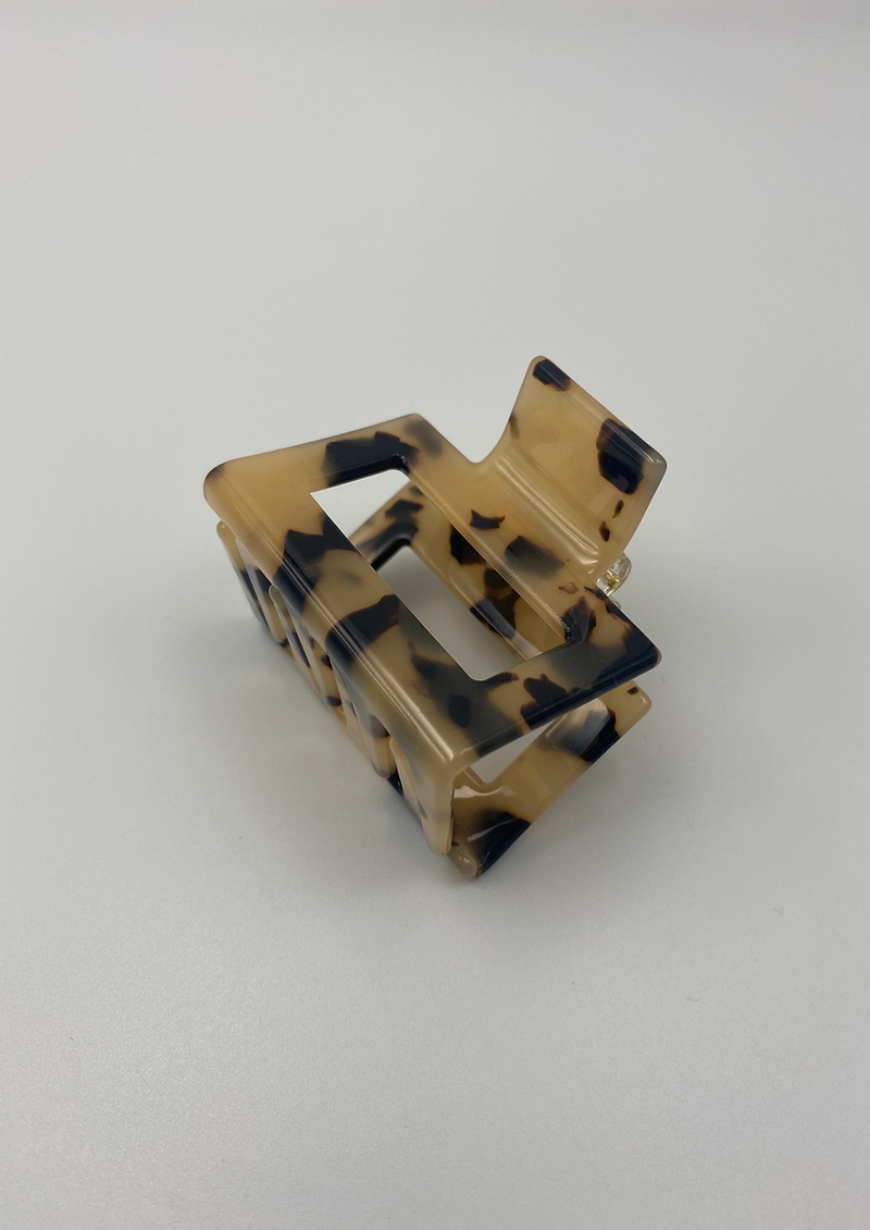 JOSEFIN CLIP