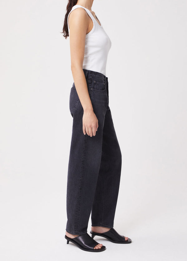JEANS TAPERED BAGGY HIGH RISE