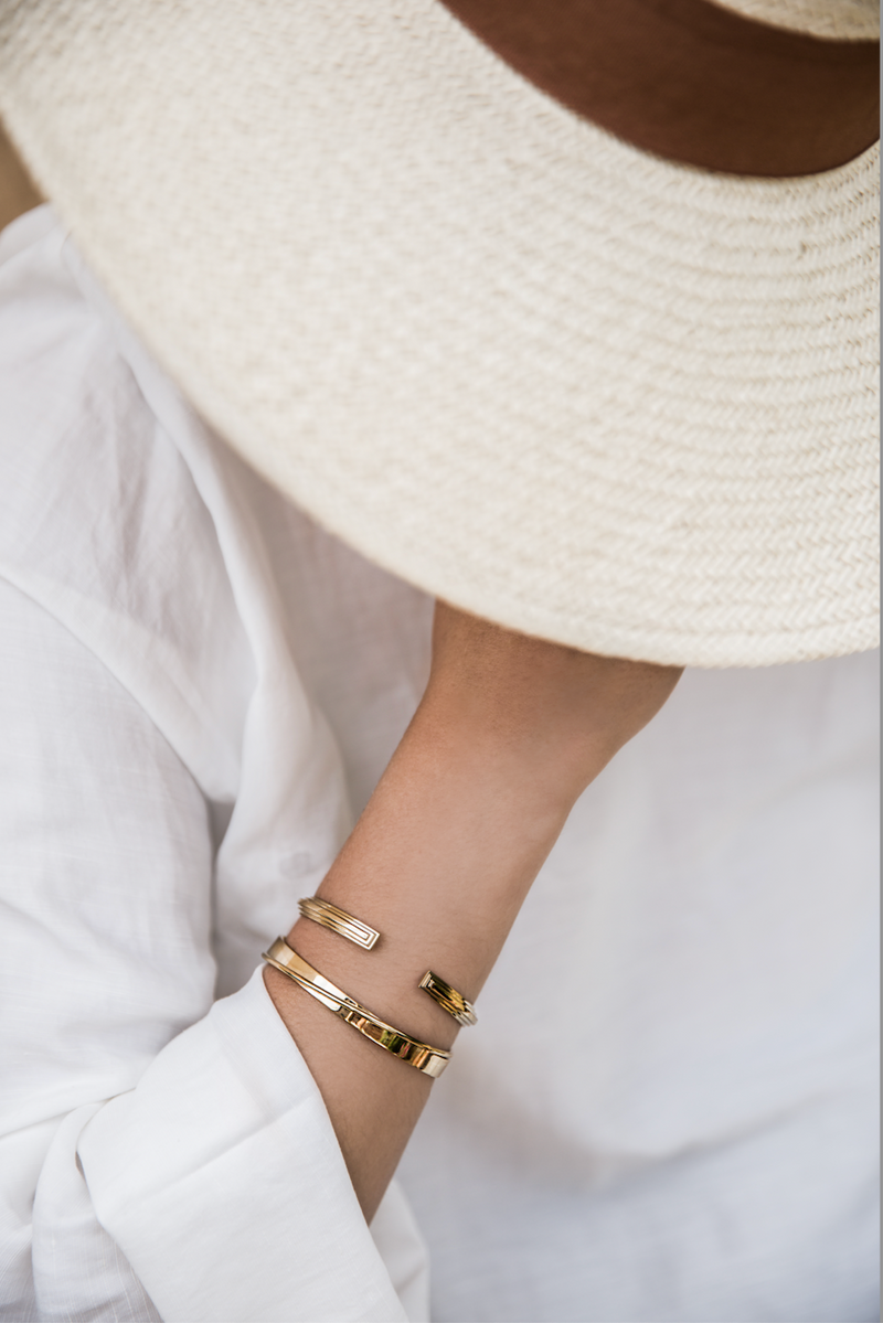 CURVED BRACELET - VAU