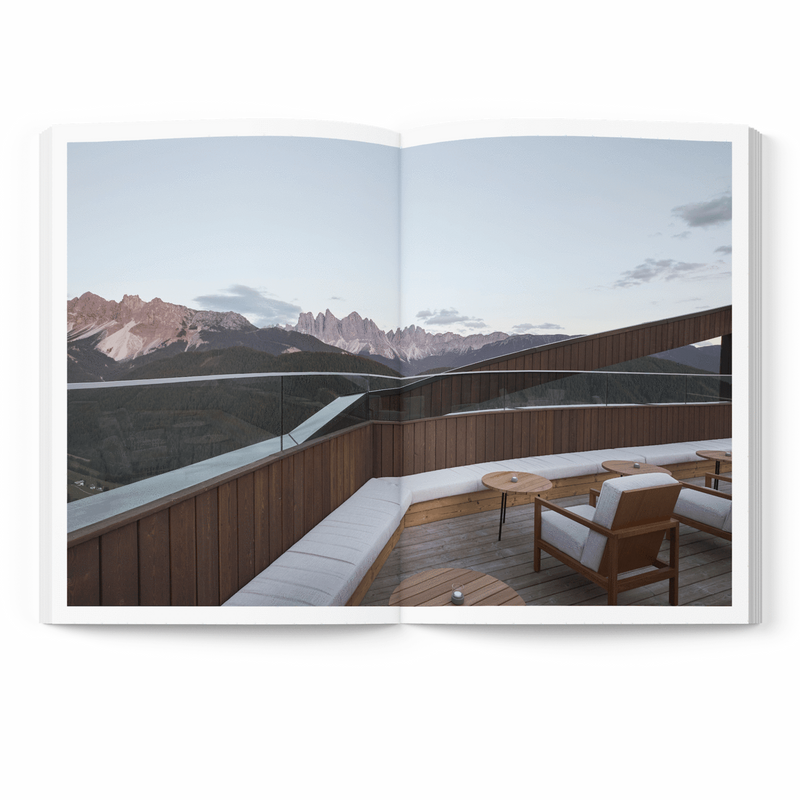 TRAVEL GUIDE THE ALPS - VAU