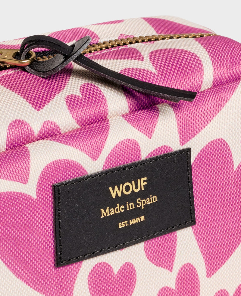 PINK LOVE TOILETRY BAG