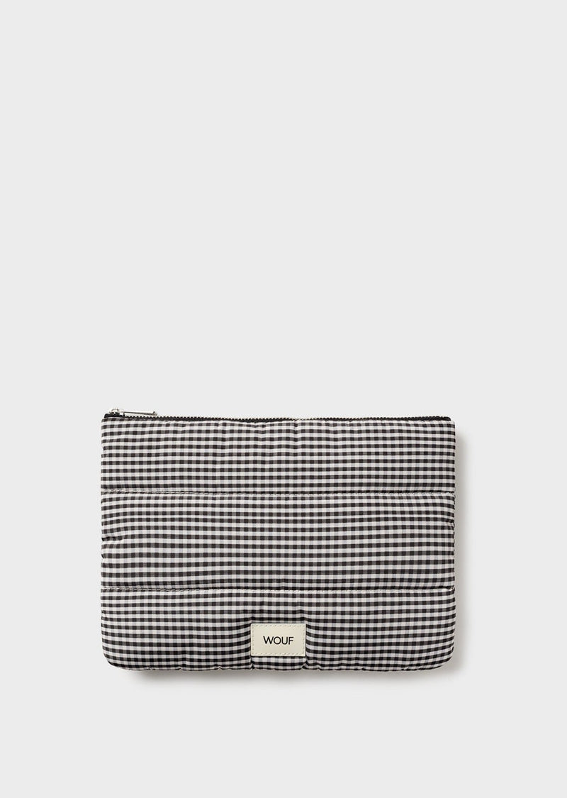 CHLOE POUCH