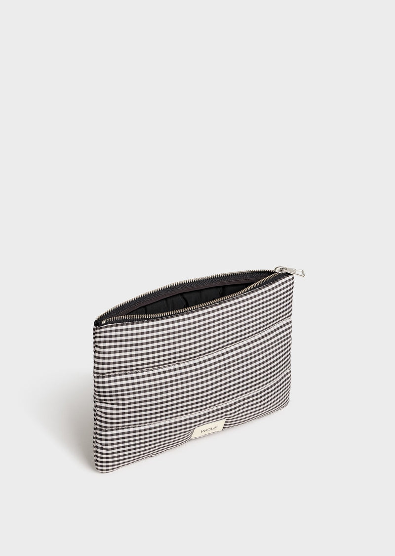 CHLOE POUCH