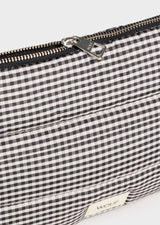 CHLOE POUCH