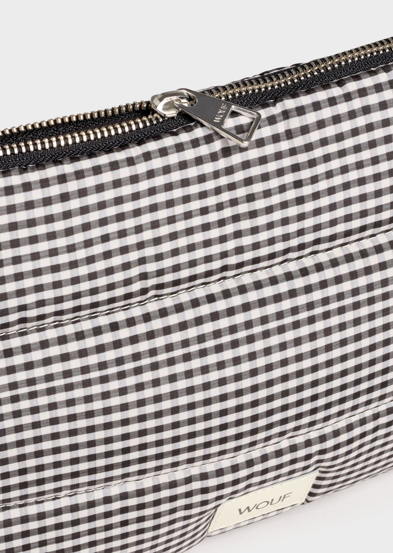 CHLOE POUCH