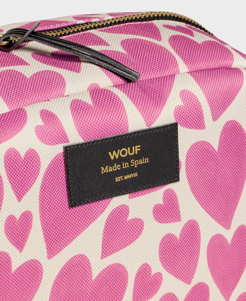 PINK LOVE LARGE TOILETRY BAG