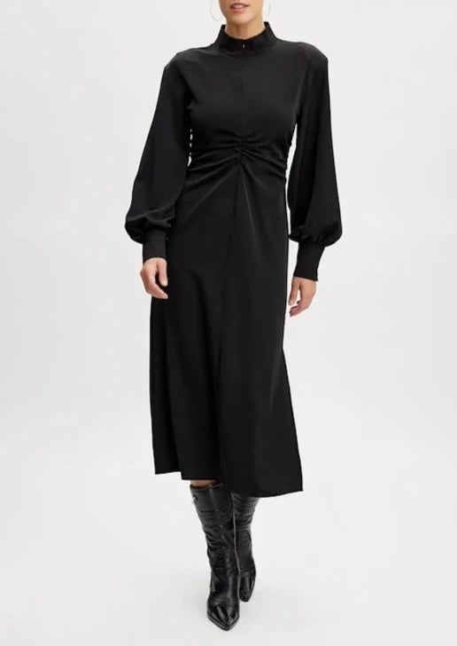 KLEID ROAMLEE